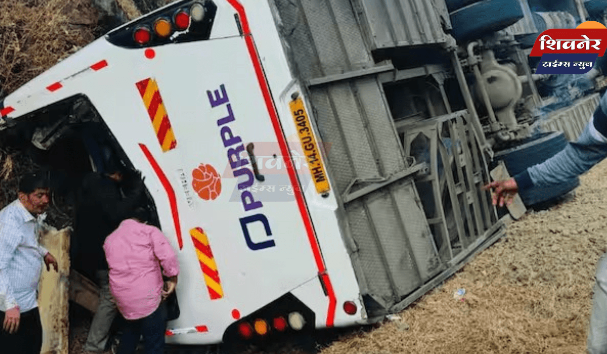 मुख्यमंत्री देवेंद्र फडणवीस: ताम्हिणी घाट बस अपघातग्रस्त मृतांच्या कुटुंबीयांना ५ लाखांची आर्थिक मदत 1 मुख्यमंत्री देवेंद्र फडणवीस: ताम्हिणी घाट बस अपघातग्रस्त मृतांच्या कुटुंबीयांना ५ लाखांची आर्थिक मदत